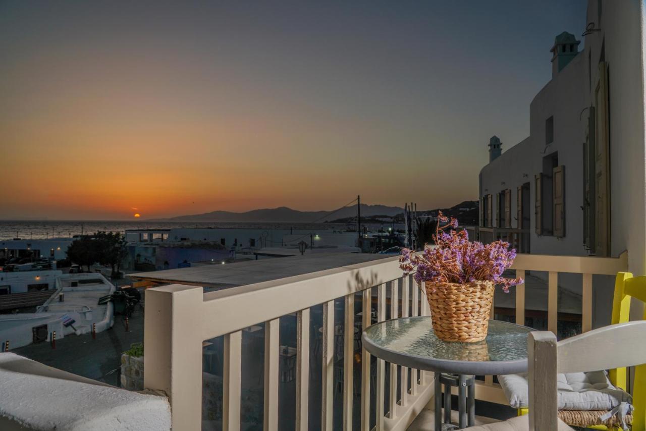 Faro Sunset Suites Mykonos Town ภายนอก รูปภาพ